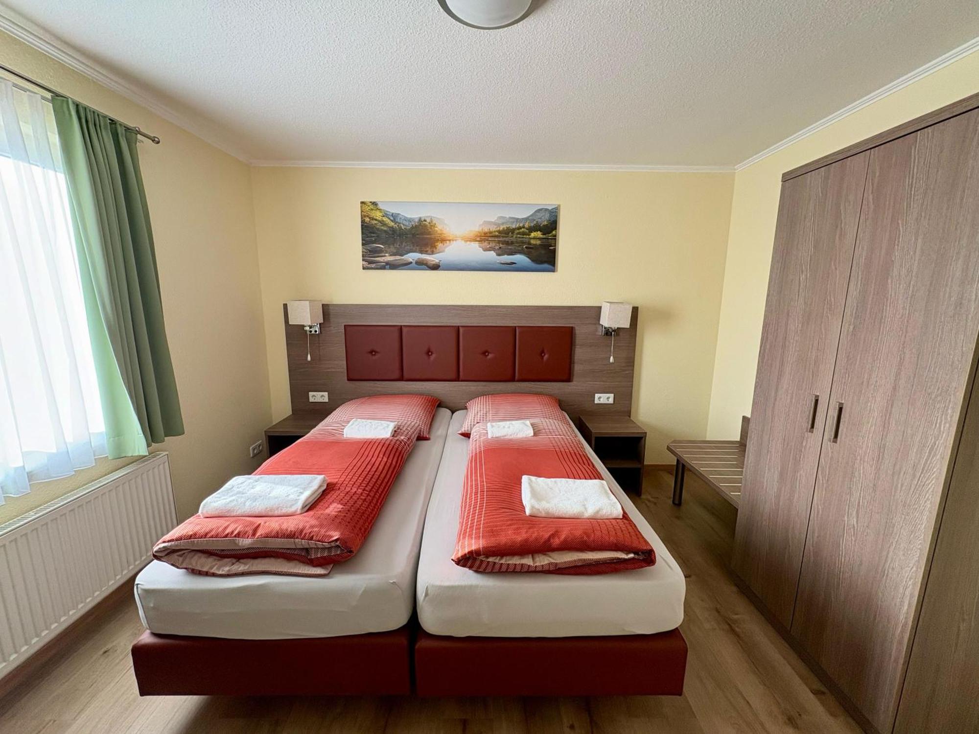 هاريسلي Ellen Hotel المظهر الخارجي الصورة
