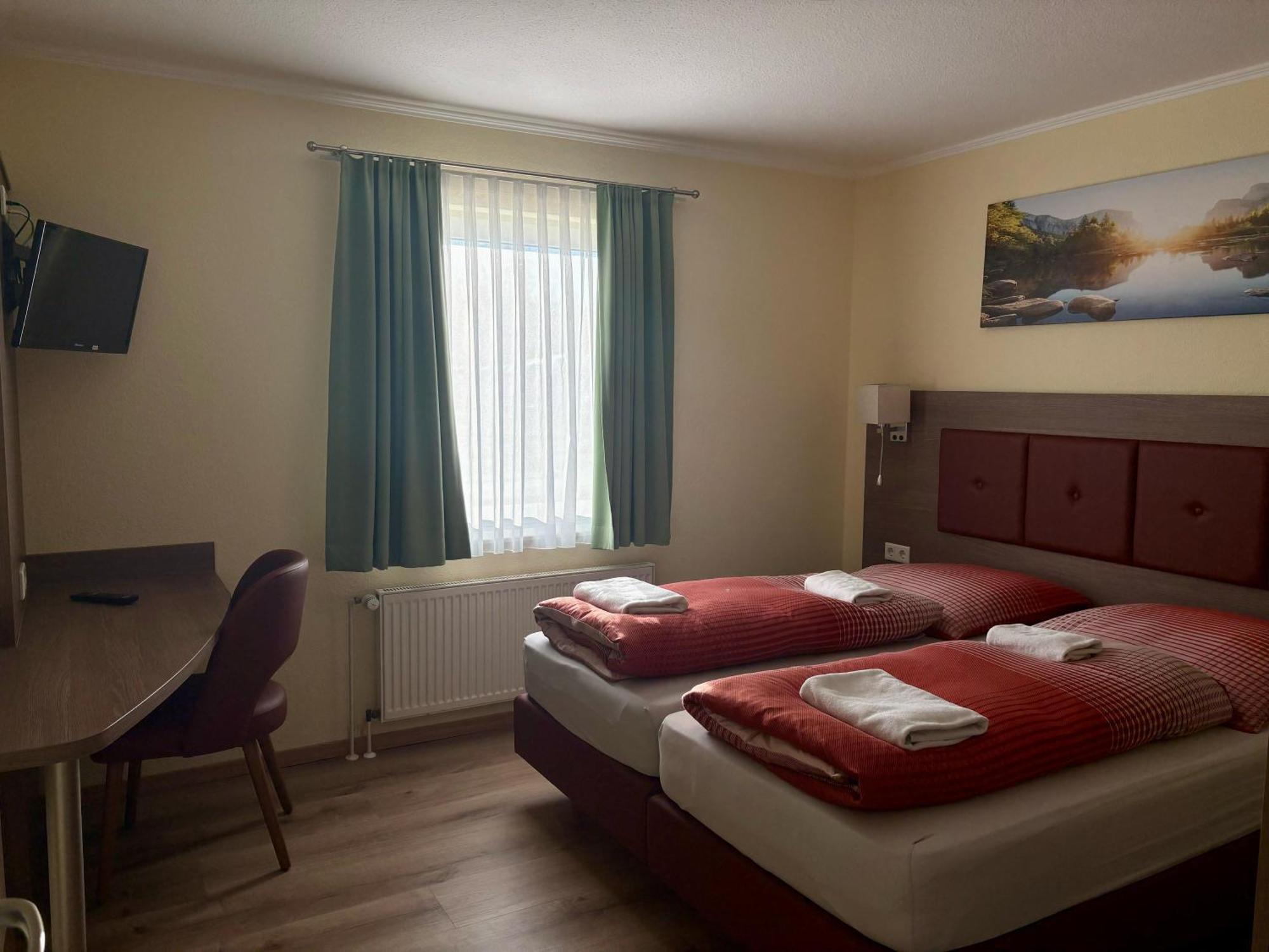 هاريسلي Ellen Hotel المظهر الخارجي الصورة